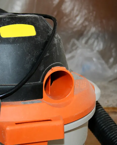 Water Damage Restoration Contractors in Centereach, NY - A Wet Dry Vac