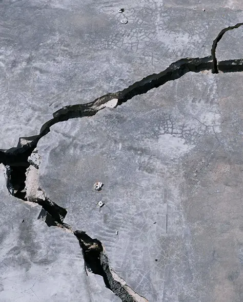 Top-Rated Foundation Repair Contractors in Hicksville, NY - Foundation Cracks Up Close