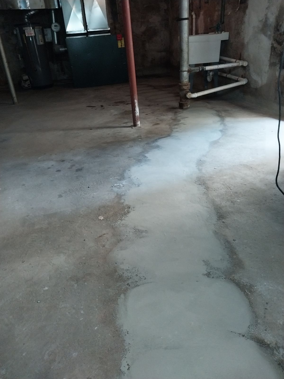 Basement Waterproofing Contractors in New York - Basement Floor Cracks After Picture Project by Zavza Seal