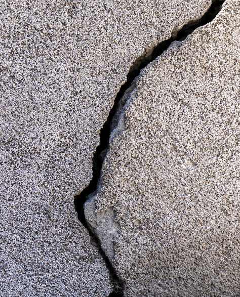 Foundation Repair Contractors in Oceanside, NY - A Foundation Crack Up Close<br />
