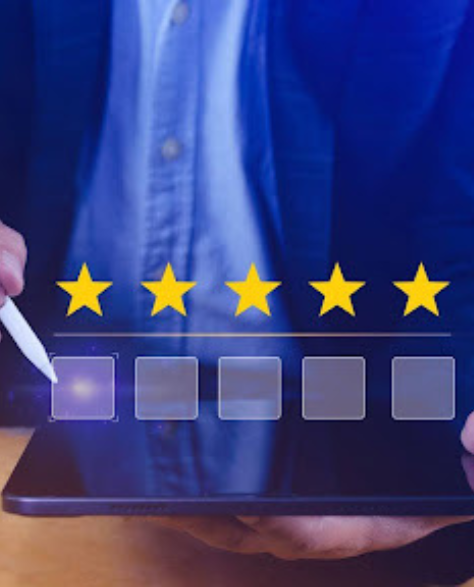 Top-Rated Foundation Repair Contractors in Richmond Hill, NY - A Man Marking Something on a Tablet with a Stylus and Five Gold Stars in the Air Showing Above<br />
