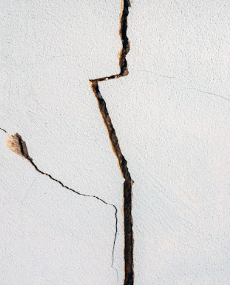 Top-Rated Foundation Repair Contractors in Jamaica, NY - Foundation Cracks in a House Foundation<br />
