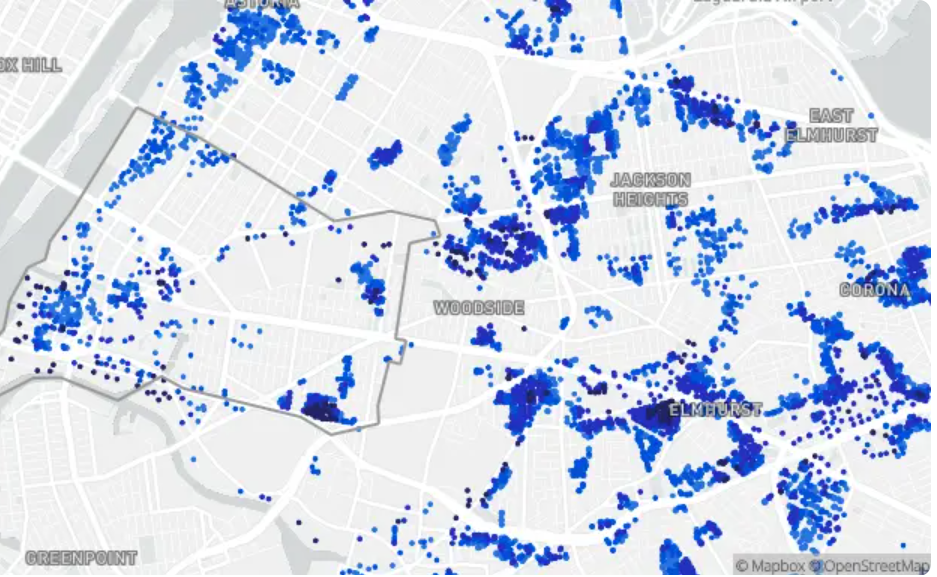 Mold Inspection in New York - A White Flood Map with Blue Dots Showing Vulnerable Properties in Long Island City