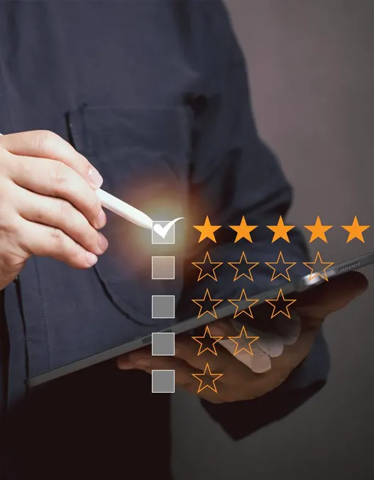 A man checking a 5 star review option