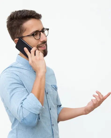 A homeowner calling the zavza team from his cell phone to book a consultation for membrane installation