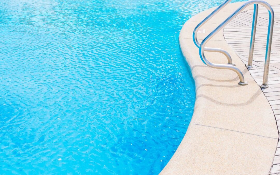 A gunite pool with curved sides