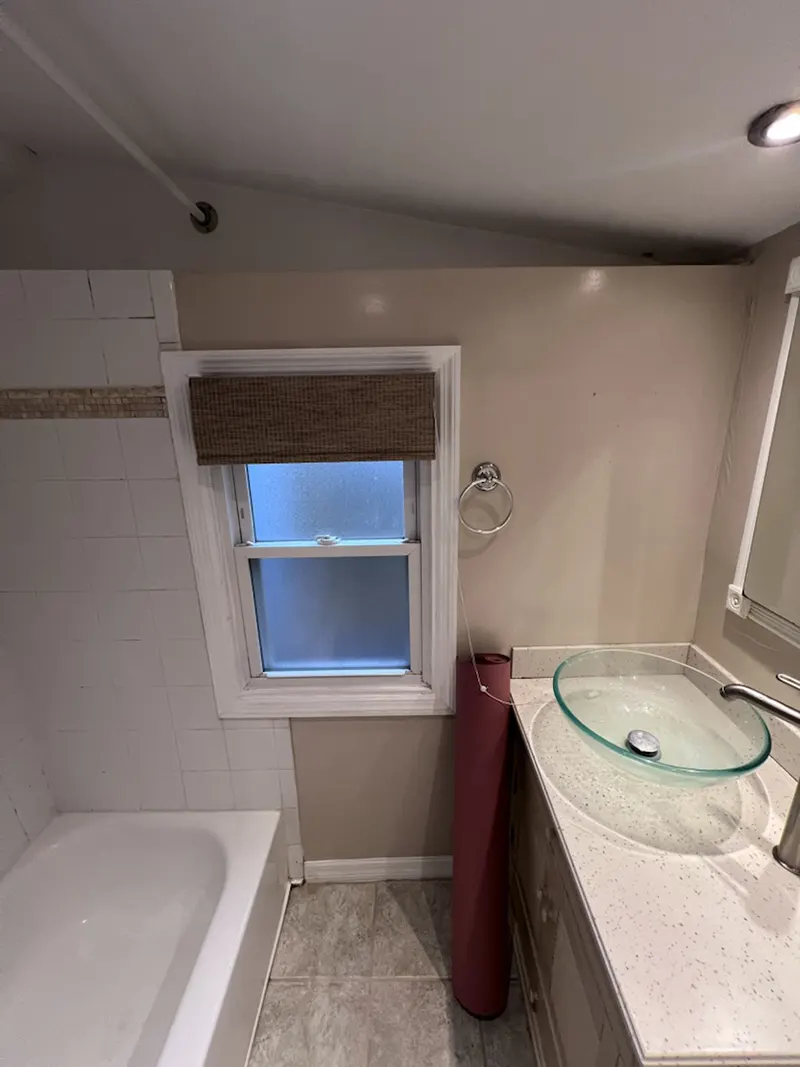 A bathroom in Mastic, NY in need of insulation