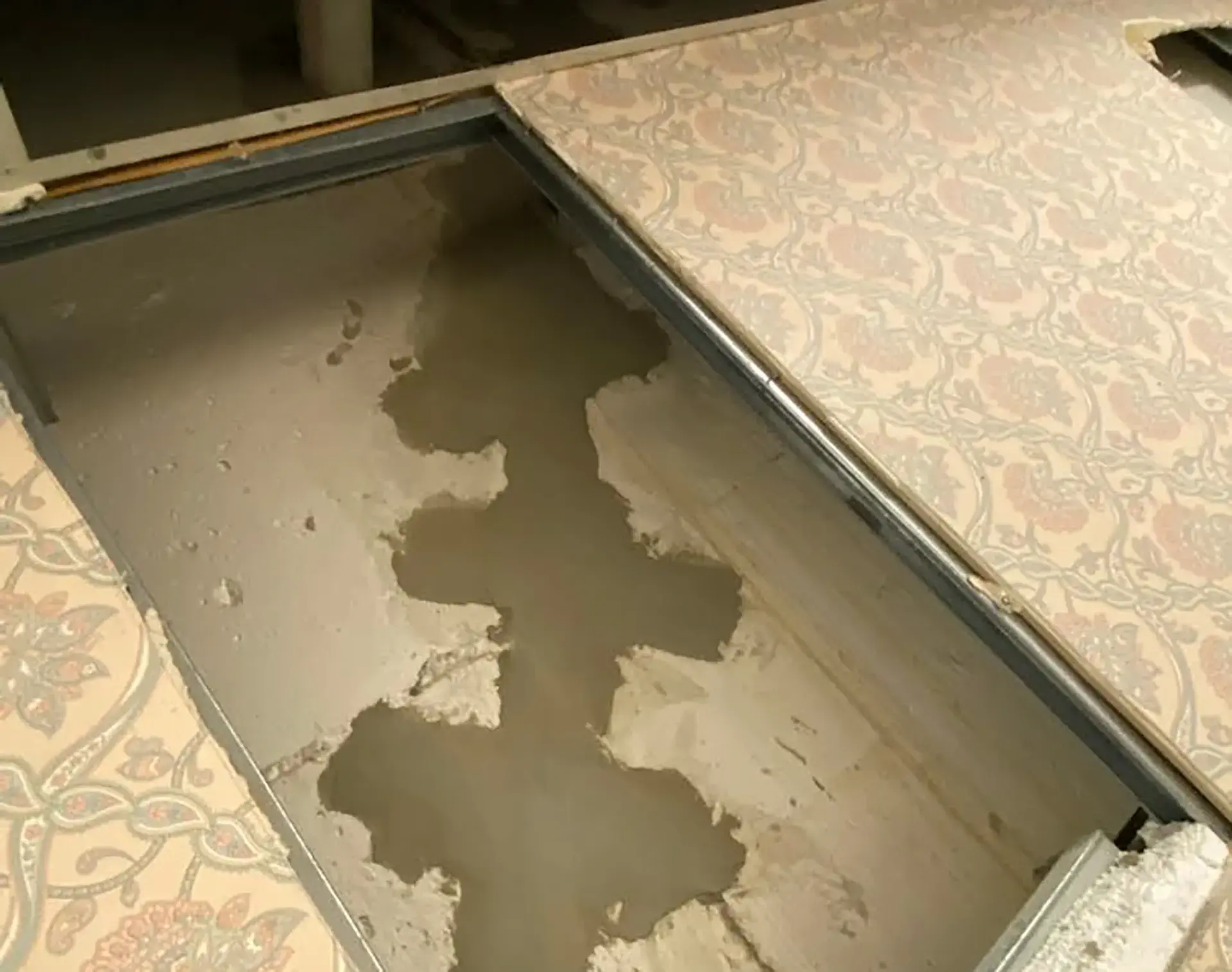 Concrete stitching in a retail store