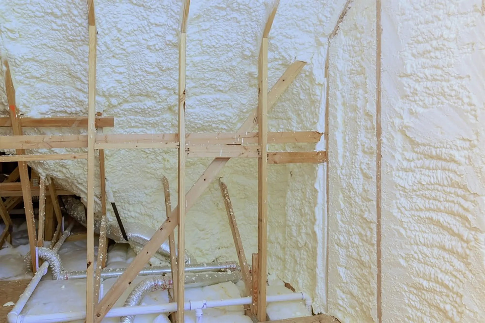 How Fiberglass Insulation Works?