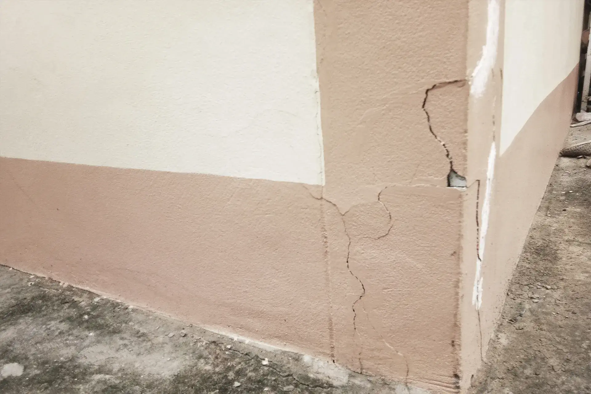 foundation-cracks Foundation cracks in the foundation of a property